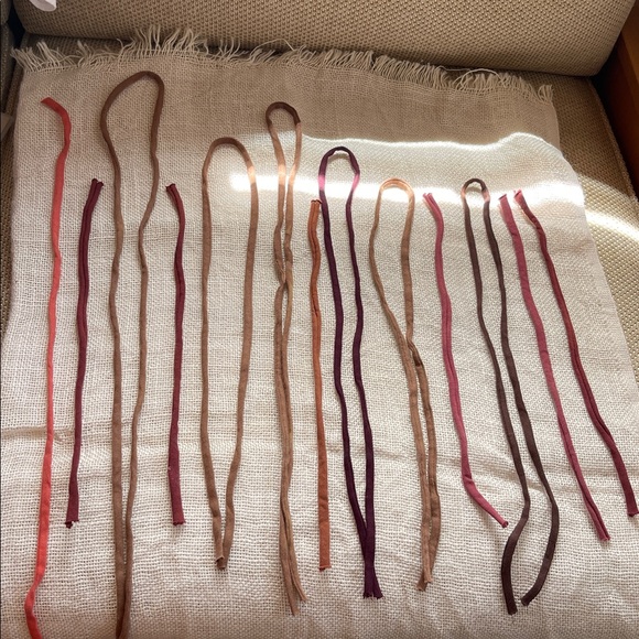 Blue Fish strings - Picture 2 of 4